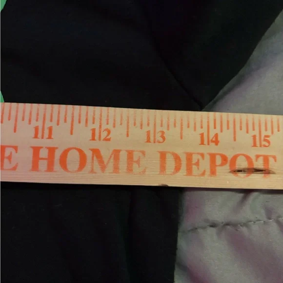 Boys Under Armour Black jacket with Green Logo in size 5 - Picture 7 of 7